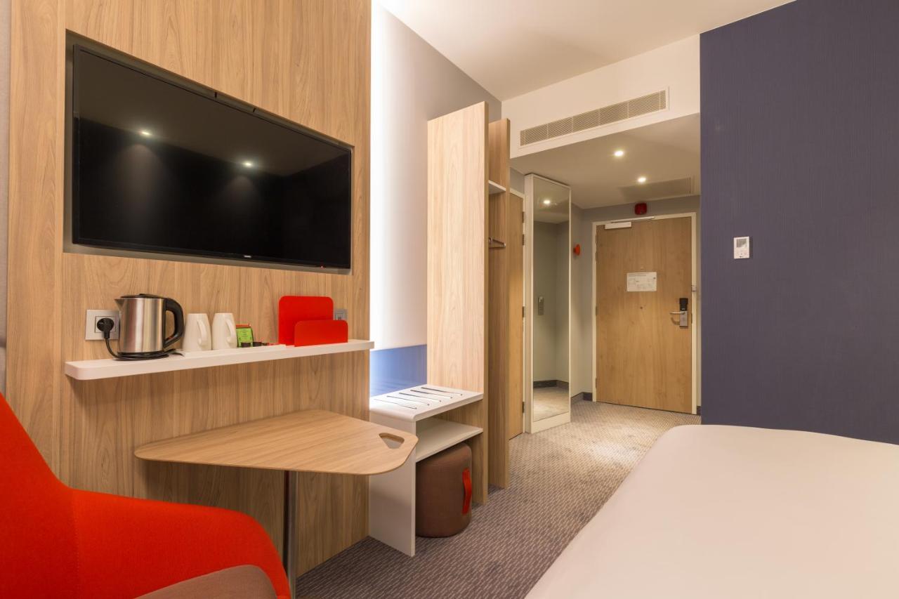 Holiday Inn Express Brussels-Grand-Place By Ihg Zewnętrze zdjęcie