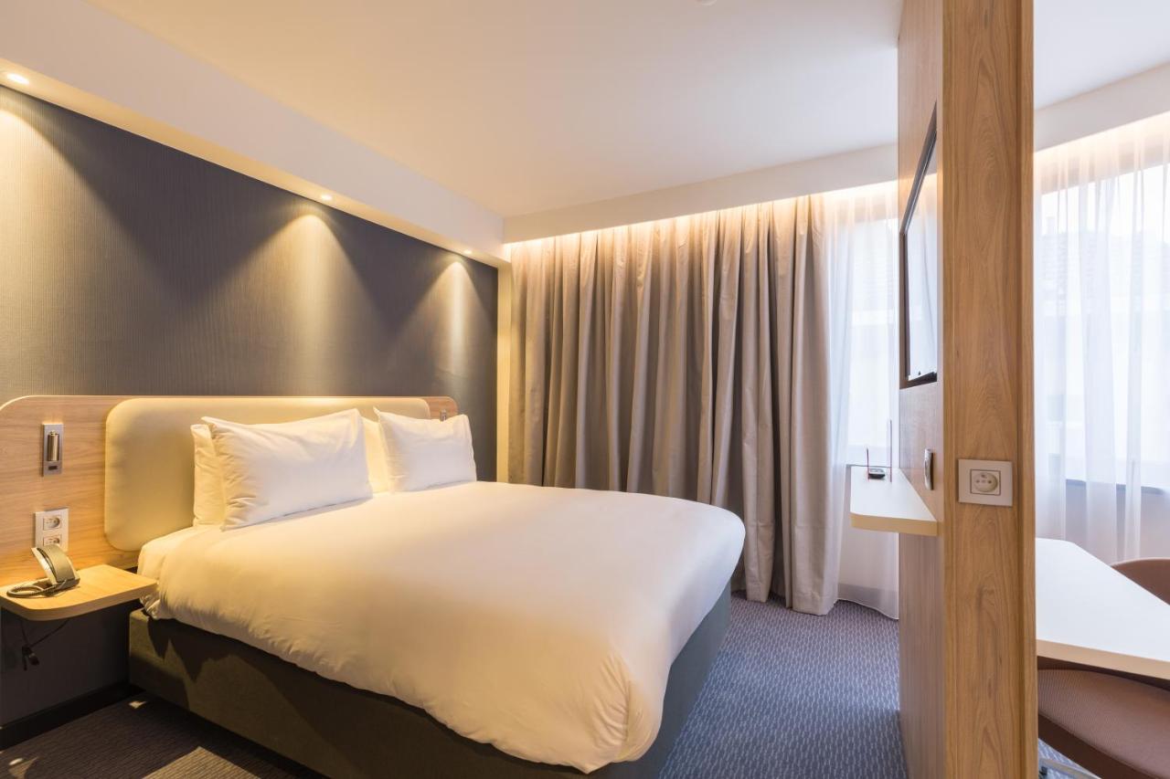 Holiday Inn Express Brussels-Grand-Place By Ihg Zewnętrze zdjęcie