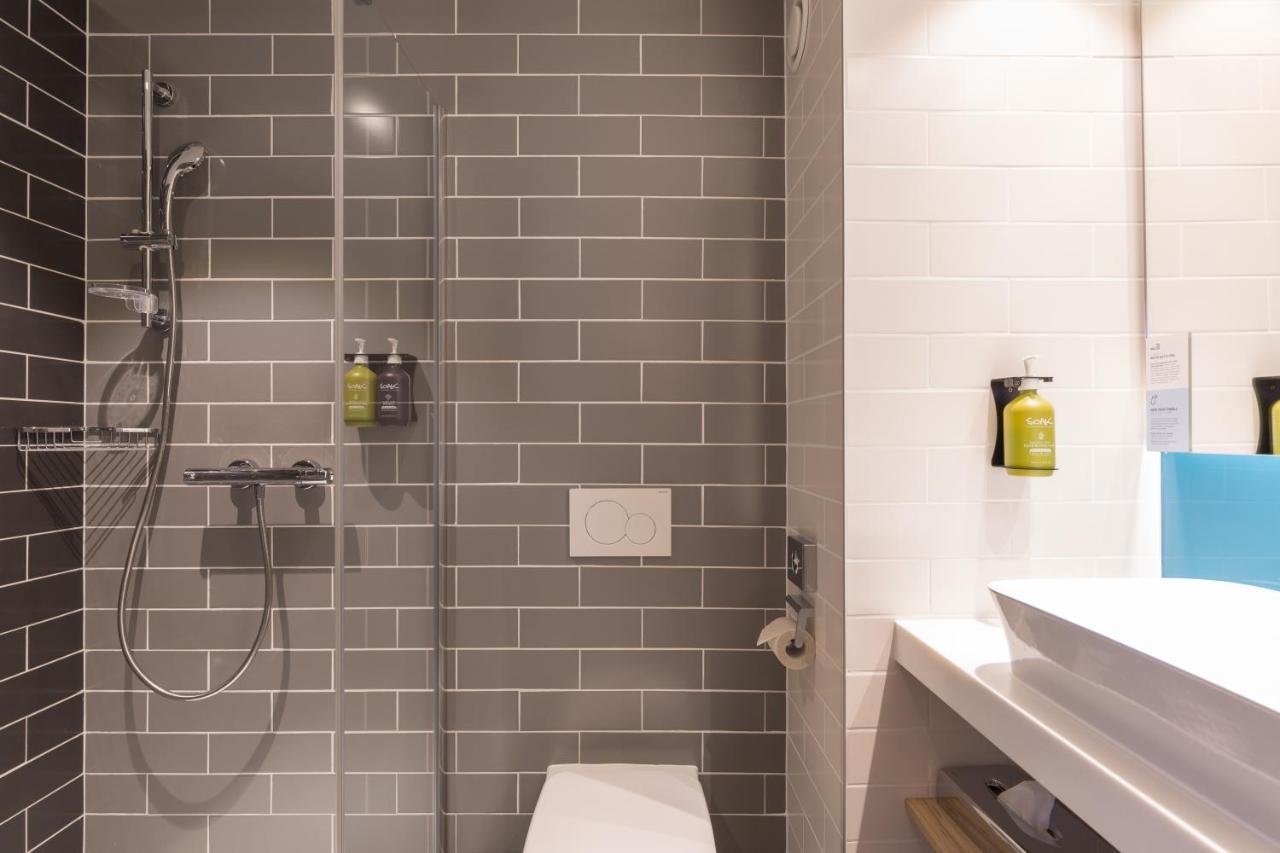 Holiday Inn Express Brussels-Grand-Place By Ihg Zewnętrze zdjęcie
