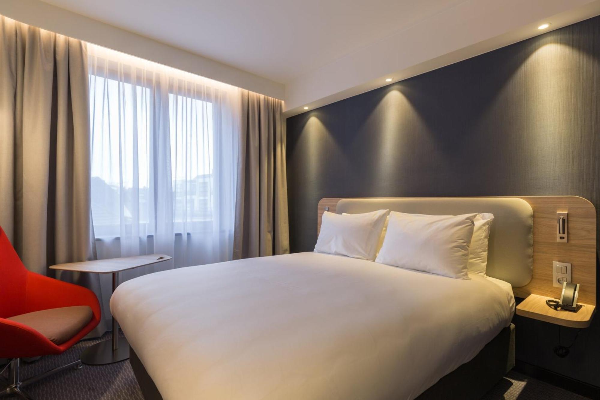 Holiday Inn Express Brussels-Grand-Place By Ihg Zewnętrze zdjęcie